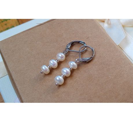 Prvotřídní říční perly perlové náušnice na chirurgické oceli