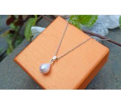 Barokní říční perla na řetízku z chirurgické oceli, perlový náhrdelník