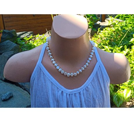 Říční bílé perly uzlíkovaný perlový náhrdelník