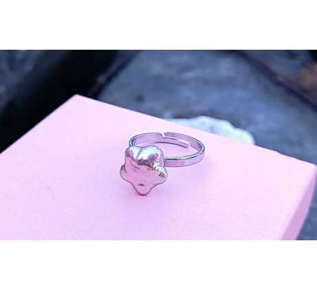 Fialková mořská perla hvězdička perlový prstýnek chirurgická ocel