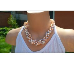 Perlový náhrdelník z 200 jihomořských tříbarevných perel