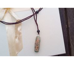 Mystický náhrdelník s tibetským dzí achátem, posuvné uzlíky, nastavitelná délka