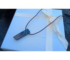 Velký achát na kůži unisex náhrdelník