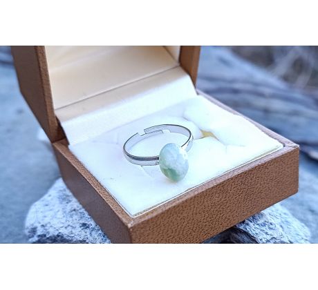 Zelený achát prstýnek univerzální velikost