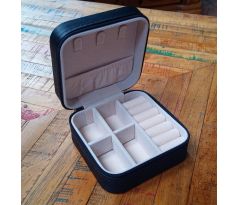 Praktická cestovní šperkovnice s volitelnými přihrádkami