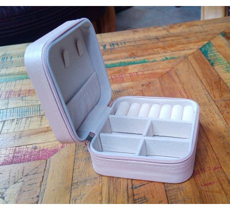 Praktická cestovní růžová šperkovnice s volitelnými přihrádkami, na zip