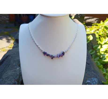Čaroit v nerez řetízku elegantní minerálový náhrdelník