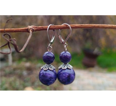 Čaroit v top kvalitě minerálové náušnice na chirurgické oceli