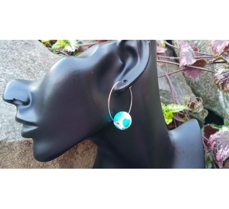 Howlit přírodní minerálové náušnice na kruzích z chirurgické oceli