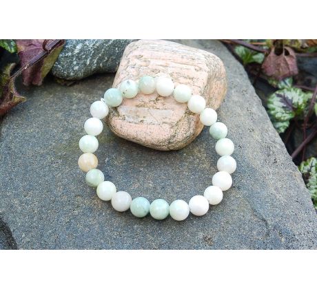 Barmský jadeit v top kvalitě pružný minerálový náramek