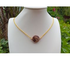 Broušený jaspis brekcie v pozlaceném řetízku, minerálový náhrdelník