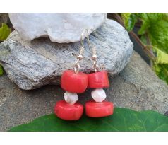 Korál a broušený magnezit minerálové náušnice