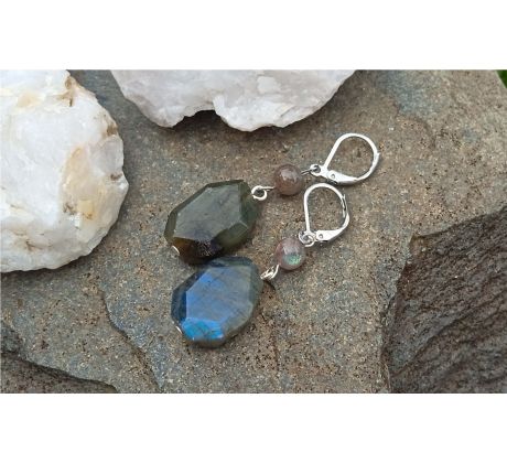 Labradorit top kvalita náušnice na chirurgické oceli