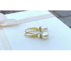 Bílé shell perly pod zirkony perlové elegantní pozlacené náušnice