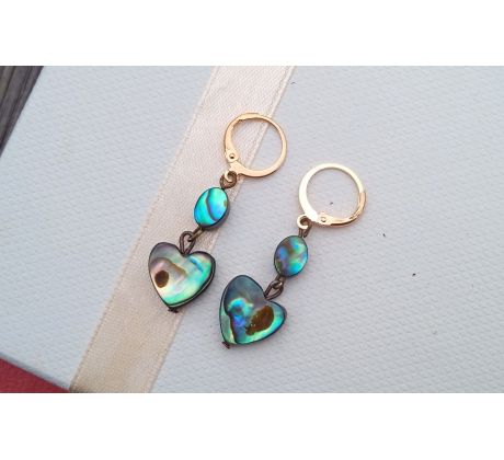 Abalone perleť srdíčka pozlacené náušnice chirurgická ocel