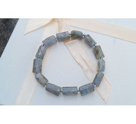 Pružný náramek z broušeného top labradoritu a křišťálu