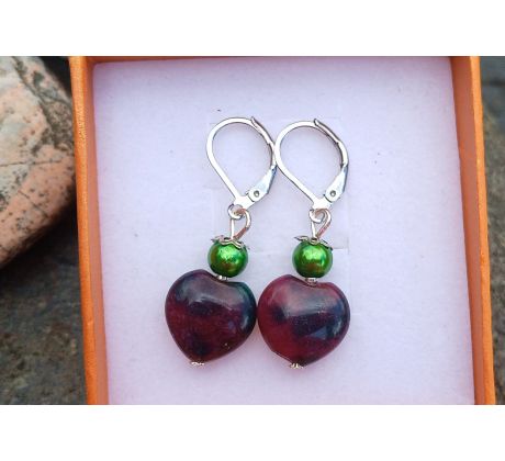 Turmalín srdíčka a perlička minerálové náušnice na chirurgické oceli