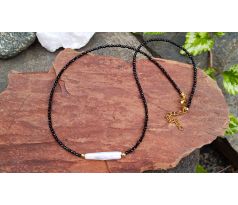 Broušený spinel 2 mm s mořskou keshi perlou, minerálový náhrdelník