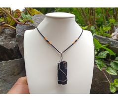 Surový turmalín skoryl na šňůrce s posuvnou délkou náhrdelník